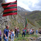 Un momento de la romería de ascensión a la ermita.