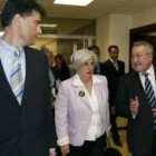 Bernat Soria conversa con la presidenta del CCU, Francisca Sauquillo