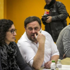 Oriol Junqueras y Marta Rovira durante la reunión de la ejecutiva de ERC.