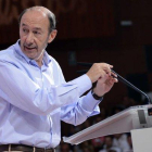 Alfredo Pérez Rubalcaba, en el Congreso extraordinario del PSOE en 2017.