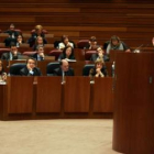 Un momento de la intervención del presidente Herrera ante el Pleno de las Cortes de Valladolid.