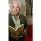 Ángel María Fidalgo retrata a 34 personajes en su libro.