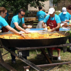 La paella es uno de los actos que más público congrega. CAMPOS