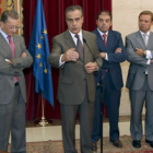 El ministro de Trabajo, Celestino Corbacho, durante la rueda de prensa que ofreció ayer