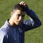 Ronaldo, durante el entrenamiento del Madrid del martes en Valdebebas.