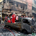 Un gran incendio en un barrio de Dacca causa decenas de muertos.