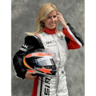 María de Villota, 8 En una imagen de archivo, y antes de salir en el entrenamiento en el que se accidentó.