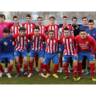 Formación del equipo del Atlético Bembibre que milita en la Liga Nacional Juvenil.