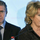 Francisco Granados, junto a la presidenta del PP de Madrid, Esperanza Aguirre, en noviembre del 2011.