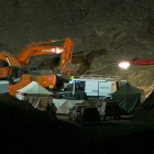 Los mineros llegados de Asturias encaran la recta final de su trabajo al encontrarse a menos de un metro de donde se cree que puede estar Julen. Á. CABRERA