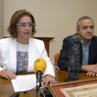 Nuria González Rabanal y Dionisio Domínguez, ayer.