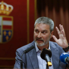 El presidente de Sociedad Civil Catalana, Josep Ramón Bosch, en la conferencia de ayer.