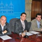 José María Beltrán, Carlos López Riesco y Javier Morán, ayer en la presentación.