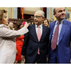 Soraya Sáenz de Santamaría, Cristóbal Montoro y Luis de Guindos, en el Congreso para aprobar los recortes.