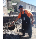 La jornada de ayer también sirvió para rendir un cálido homenaje a los más mayores. MARCIANO