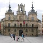 La limpieza y restauración de la fachada consistorial es una antigua aspiración de la ciudad