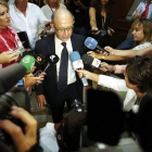 Montoro  tras su comparecencia ayer ante la comisión correspondiente del Congreso.