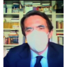 Imágenes de José María Aznar durante su declaración. EFE