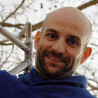 Pedro Bravo, autor de ‘Biciosos’, está hoy en León.
