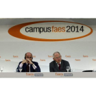 El ministro de Economía y Competitividad, De Guindos, y el de Finanzas alemán, Schäuble, en la inauguración del Campus Faes.