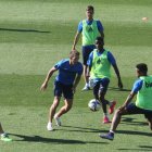 La primera sesión de trabajo de la Deportiva tuvo lugar ayer en el Anexo. L. DE LA MATA