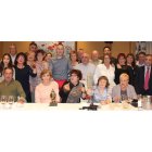 Los hermanos de San Antón junto a los pendoneros de La Bañeza y el alcalde, José Miguel Palazuelo, tras el premio.
