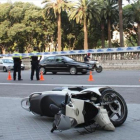 Accidente de un motorista en el centro de Barcelona.
