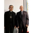 Luis Argüello y el presidente de la comisión Isabel la Católica. ICAL