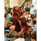 Anthony Quinn en la plaza de San Marcos. JAVIER CASARES