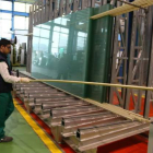 Imagen de archivo de uno de los trabajadores de la factoría cristalera.