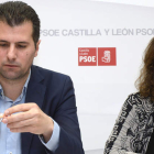 Tudanca e Iratxe García, durante la rueda de prensa de ayer. NACHO GALLEGO