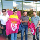 Los candidatos de UPL antes del corro. DL