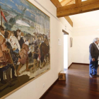 La Casona de la Fundación Sierra Pambley alberga en Villablino una exposición con una quincena de artistas. RAMIRO