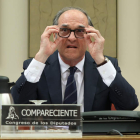 Ángel Gabilondo, ayer durante su comparecencia en el Congreso. KIKO HUESCA