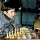 Karjakin se emplea con Shirov en el transcurso del torneo de Benidorm