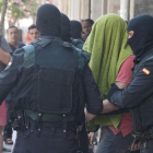 Uno de los dos hermanos detenidos por la Guardia Civil. R. TOWNSEND