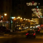 La Navidad ya luce con sus destellos en las calles de la capital leonesa desde anoche