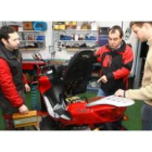 La scooter eléctrica que ya se comercializa en Ponferrada es equivalente a una de 125 centímetros cú