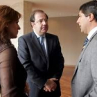 Clemente, Herrera y Fuentes, ayer antes del debate en el que se abordó la ayuda para la remolacha