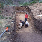 Arqueólogos del CSIC en el asentamiento de Candín