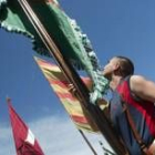 Los pendones volverán a verse el domingo en la plaza del pueblo