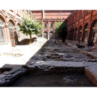 Imagen del pasado verano en la que se aprecian algunas de las estructuras exhumadas durante los trabajos. MARCIANO PÉREZ