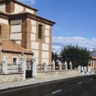 Los trabajadores de HBG impiden el paso de camiones de Viloria en la central térmica de Cubillos