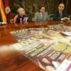 Moreira, a la derecha de la imagen, junto al concejal de Deportes del Ayuntamiento de León