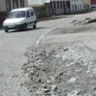 La mejora del pavimentado es necesaria en varios viales del municipio