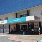 Entrada principal al hospital San Jorge de Huesca.