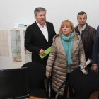 Raúl Valcarce, Isabel Carrasco, José Antonio Velasco y Guillermo García, ayer en el consultorio.