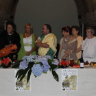 Un druida deleita a los astures y romanos presentes con los beneficios de la gastronomía del pueblo milenario.