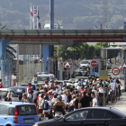 Los accesos a Gibraltar volvieron a colapsarse ayer hasta formarse colas de dos horas.