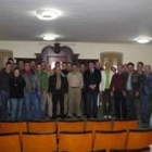 Fidentino Reyero, junto a los asistentes al curso en Cistierna